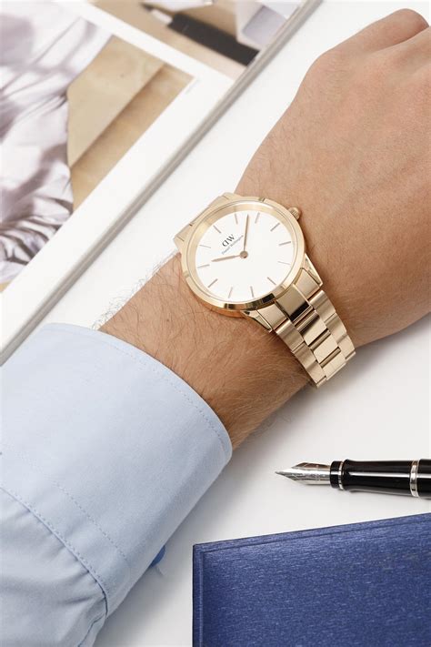 Мужские часы Daniel Wellington — купить на официальном сайте интернет ...