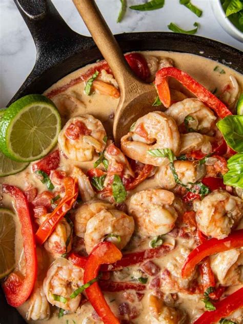 Creamy Coconut Shrimp Recipe - MamaGourmand