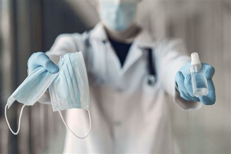 Pin by Іванка Стадник on Волосся і краса in 2020 | Doctor, Medical ...