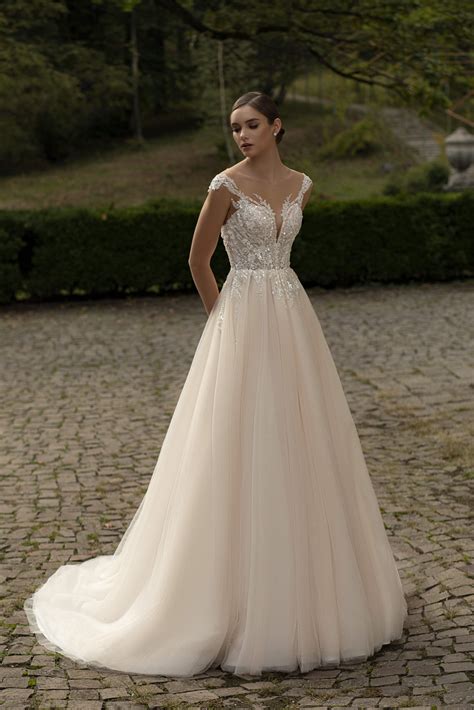 LUXE - Oriana - Bravo Bridals - Toronto's Best Bridal Shop For Wedding