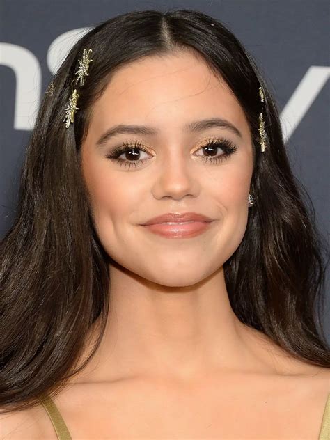 Chat with Jenna Ortega - Enjoy Free AI Character Roleplay | FlowGPT