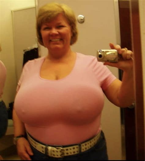 Busty Grannies Porn Pics - PICTOA