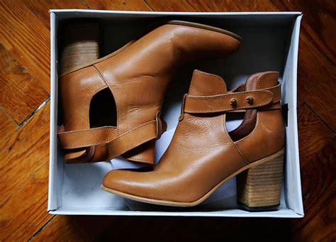 5 DSW Shoe Shopping Secrets - PureWow