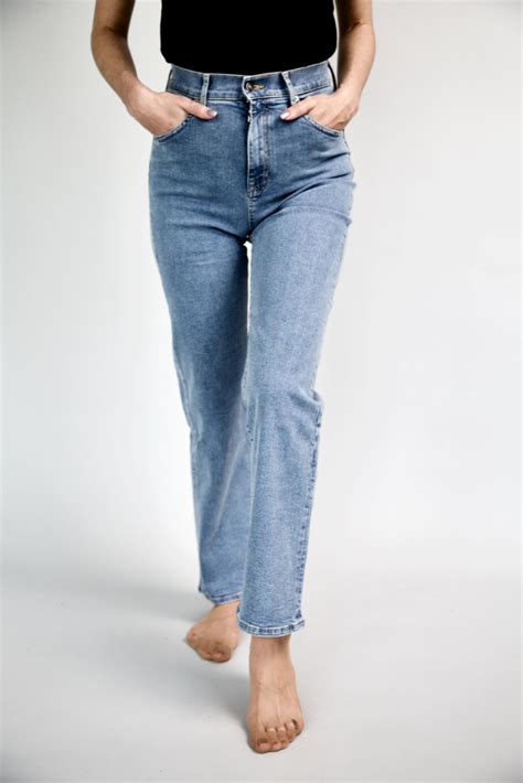 Джинсы DiROMM jeans - купить с доставкой по выгодным ценам в интернет ...