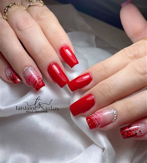 Fotos De Unhas Em Gel Vermelha - Pin de 𝑾𝒊𝒍𝒍𝒊𝒂𝒏𝒚 𝑺𝒂𝒏𝒕𝒕𝒐? em UNHAS | Unhas vermelhas, Unhas de gel, Unhas ...