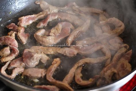 Бефстроганов из печени | cooklikemary.ru