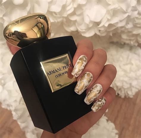 @ malinkaaa95 Perfume Scents, Fragrance Set, Luxury Fragrance, Perfume ...