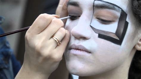 Футуристический макияж / Makeup of the future - YouTube