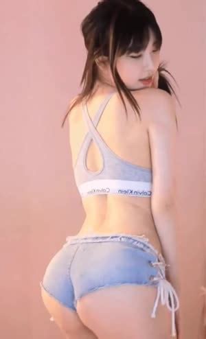 과즙세연 꼴리는 뒤태 > 후방주의 | 짤티비 - JJTV.KR