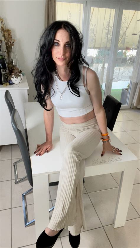 Babsi Ballo — https://twitter.com/BabsiBallo