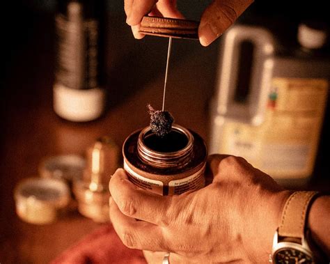 find  photographer  ecommerce product shots