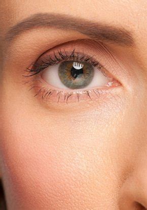 Preparing for Permanent Eyeliner - DermaHealth