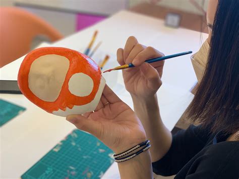 Papier-mâché painting experience: Make your own Daruma doll, beckoning ...