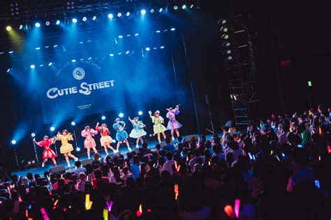 CUTIE STREET Displays Top-Tier KAWAII to a Full House at First Solo