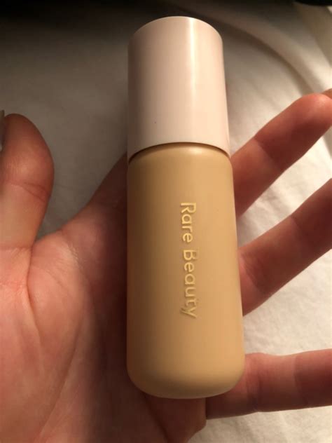 Rare Beauty Positive Light Tinted Moisturizer - Crème Teintée - INCI Beauty