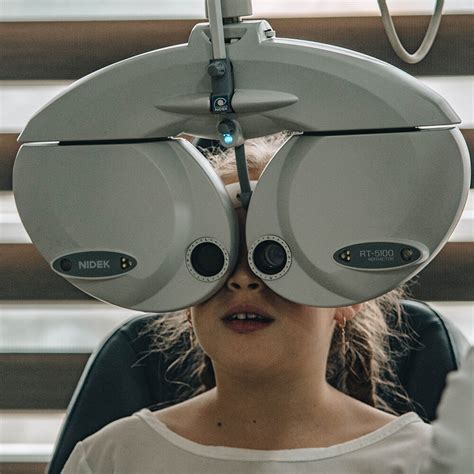 Sehtest im Optik-Studio Mannheim durchführen