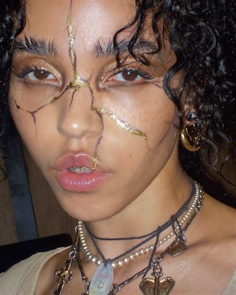 FKA twigs on Instagram: "kintsukuroi" in 2024 | Fka twigs, Makeup ...