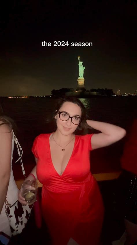 Julia Ain | 2024 was the most amazing (and crazy) year!! Thank you