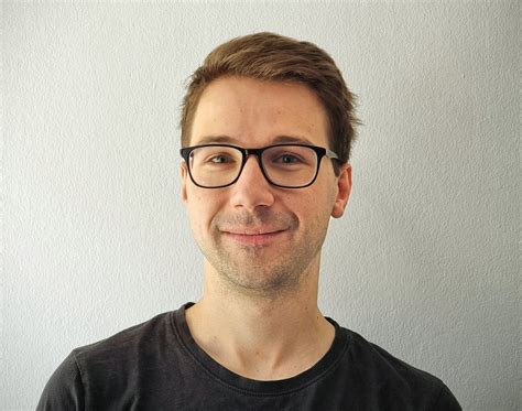 Domen Lanišnik – Medium