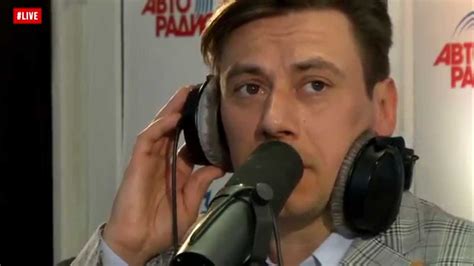 Руслан Алехно – Подберу музыку (Я. Йоала) #LIVE Авторадио - YouTube