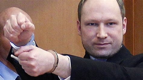 Breivik plaide non coupable - L'Humanité