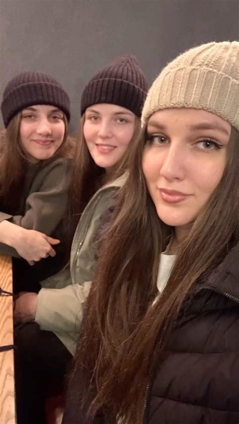 Ханова Олесья | Потом вернется мама и будет нам:Салам гана, вун атана😅 ...