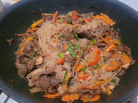 Чапчхэ Стеклянная лапша с овощами