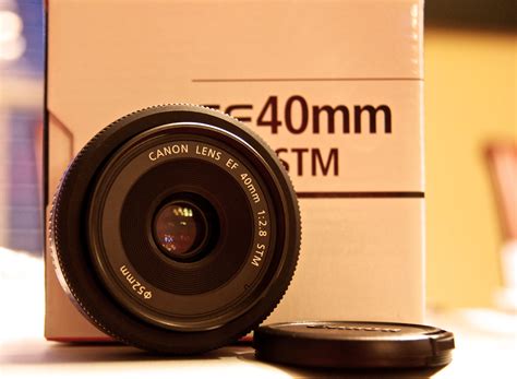 Canon EF 40mm STM Prime Lens (Pancake Lens)