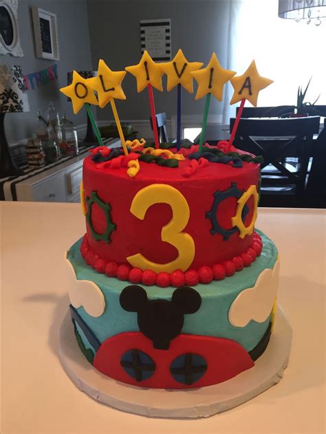 Mickey Mouse Clubhouse cake ⭐️ | Cake, Mickey mouse clubhouse cake, Desserts