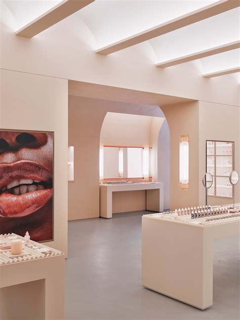 New Glossier store opens in New York’s SoHo | Wallpaper*