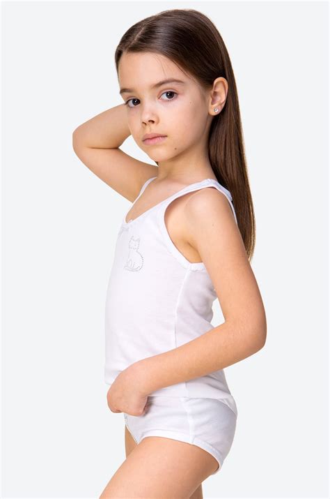 Комплект для девочки Bonito 6684918 белый купить оптом в HappyWear.ru