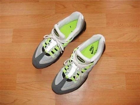 Китайские кроссовки Nike (6 фото)