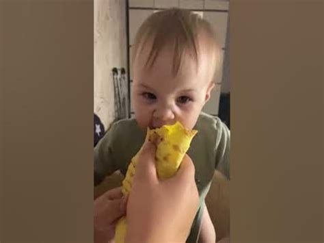 Милана кушает ️🤣 #дети #дочка #ёжик - YouTube