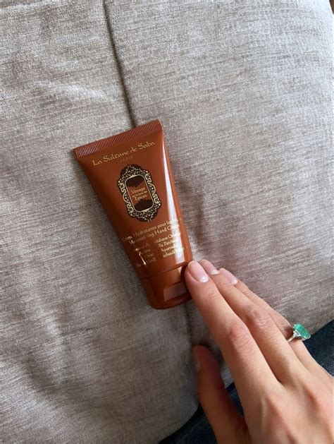 La Sultan de Saba. Natural nails