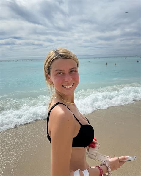 Golf influencer Paige Spiranac takes dig at ‘Hawk Tuah Girl’ Haliey