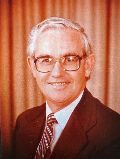 wayne roberts texas a&m net worth