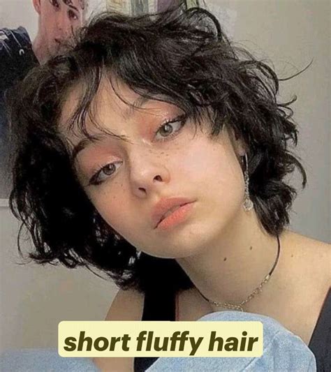 short fluffy hair | Saç kesim modelleri, Orta saç stilleri, Muhteşem saç