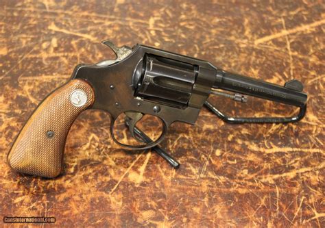 Gun enthusiasts debate the Police Positive Special safety features 18