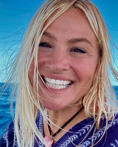 Kathleen McClellan | Hot Air balloon rides over the pyramids at sunrise