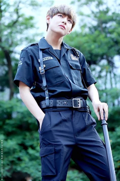 BTS TAEHYUNG THIS! Really, we needed to go there and give the entire ...