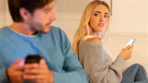 15 people share the wildest way they found out they were being cheated ...