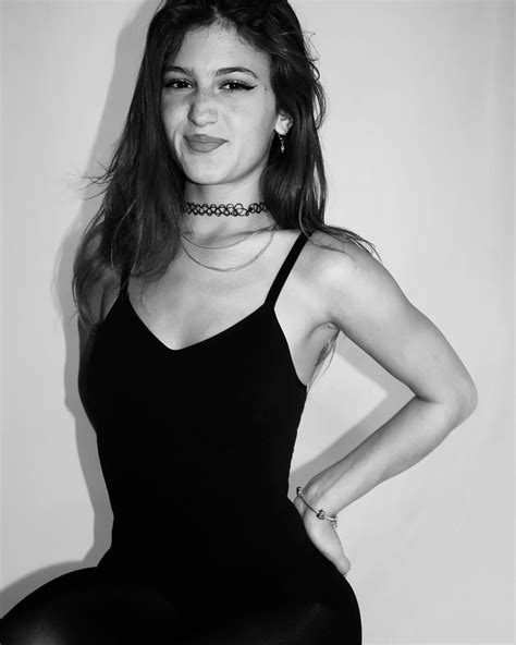 jenny roselie 🦋 | 🖤know ur worth | Instagram