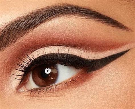 Here Are 3 Ways You Can Make Your Eyes Appear Smaller For A Gorgeous ...