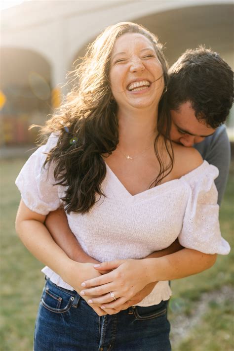 Eastern Market Engagement: Lauren + Alex's Sunny Session | Michele