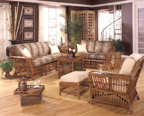 Rattan Sunroom Furniture - In Fronthouse