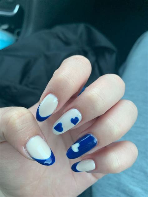 blue hearts💙 | Blue nails, Nails, White nails