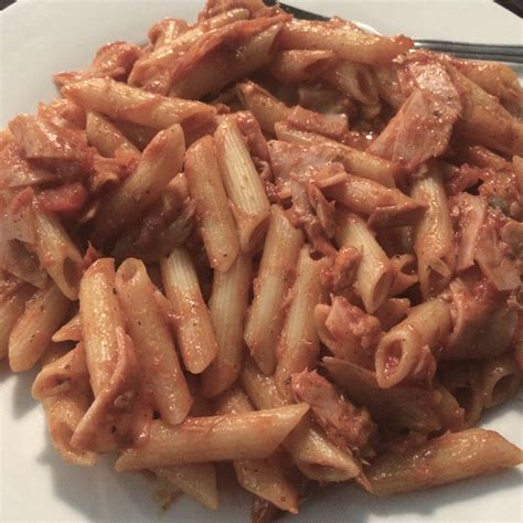 thur building surprises   elses tales