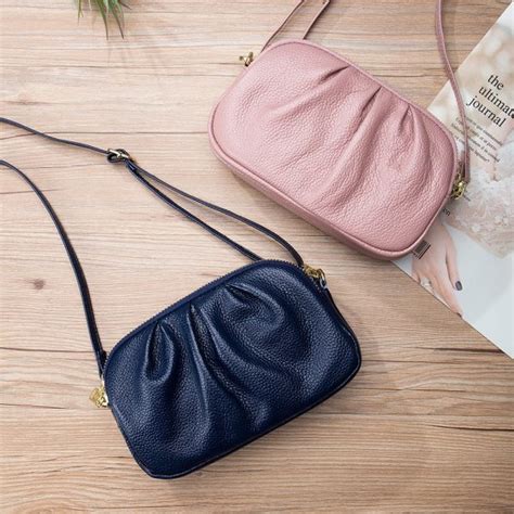 brandsfire.com – The fashion hub