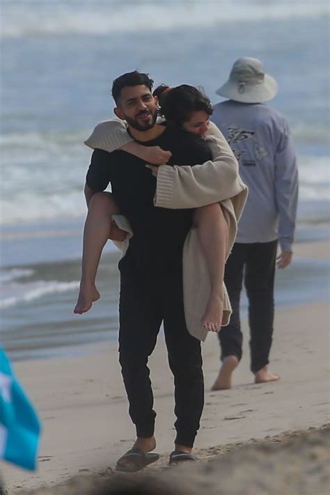 SELENA GOMEZ in Bikini at a Beach in Honolulu 01/01/2020 – HawtCelebs