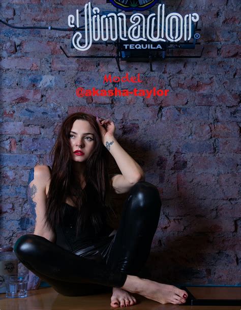 South African model, Christi Taylor Hill! : r/Model